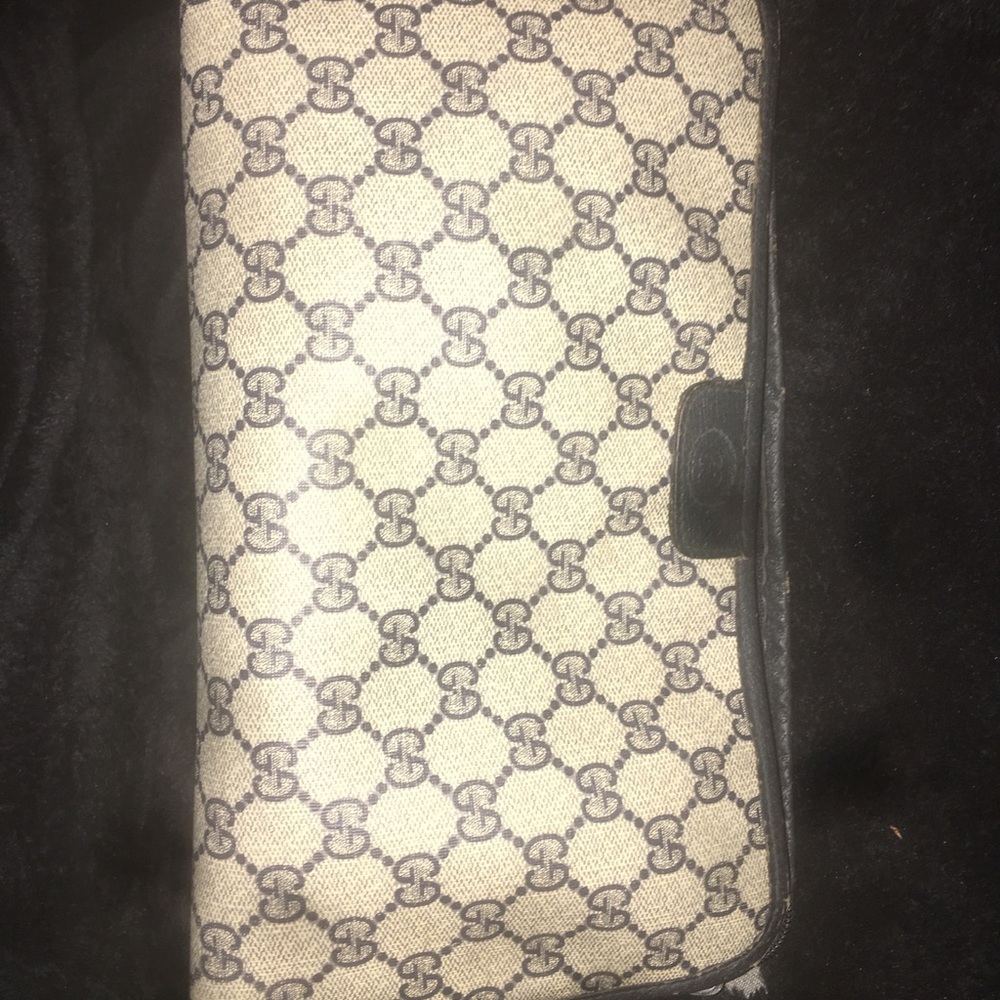 Gucci toiletry bag
